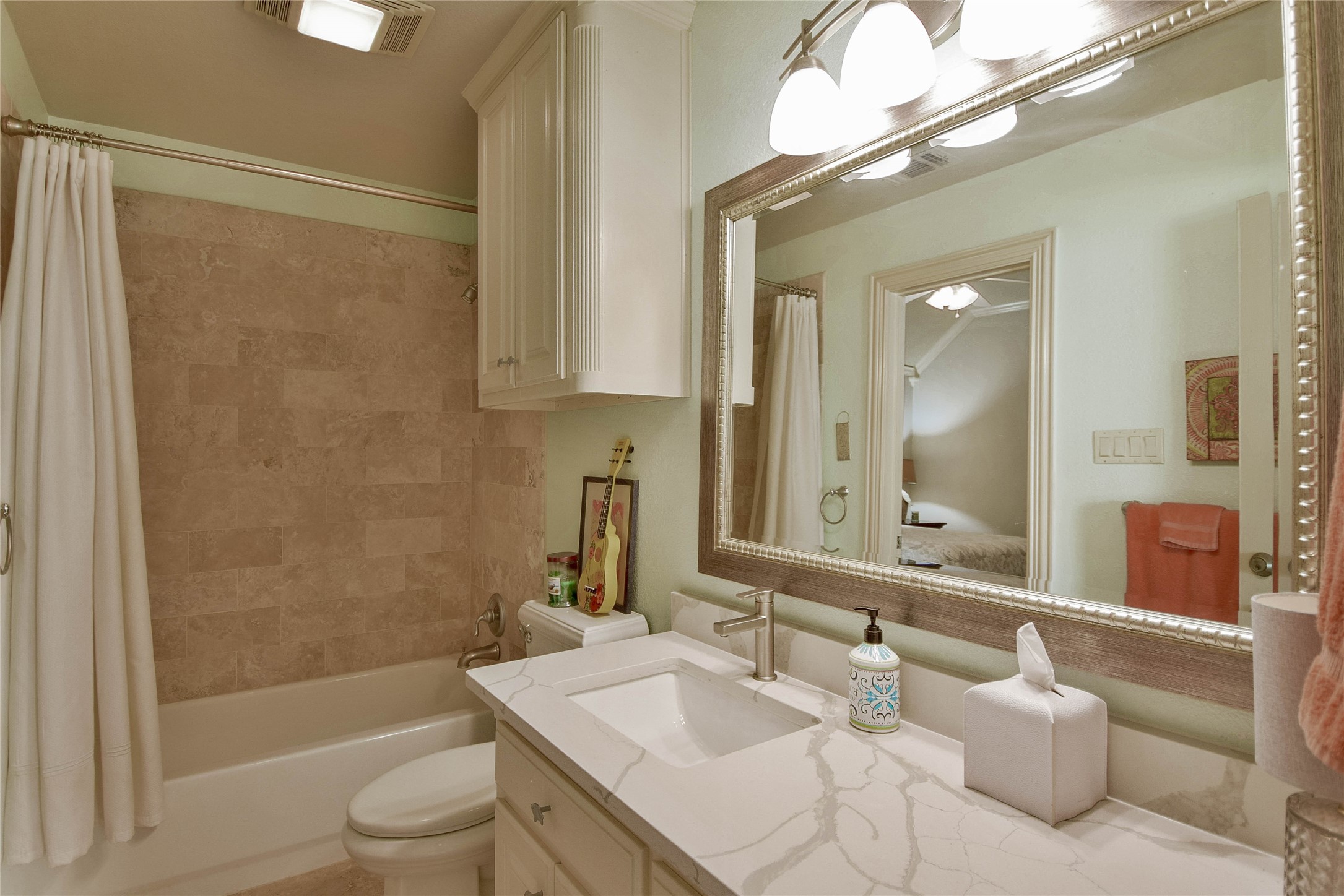 2208 Waters Edge Drive Granbury TX 76048