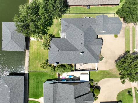2208 Waters Edge Drive Granbury TX 76048