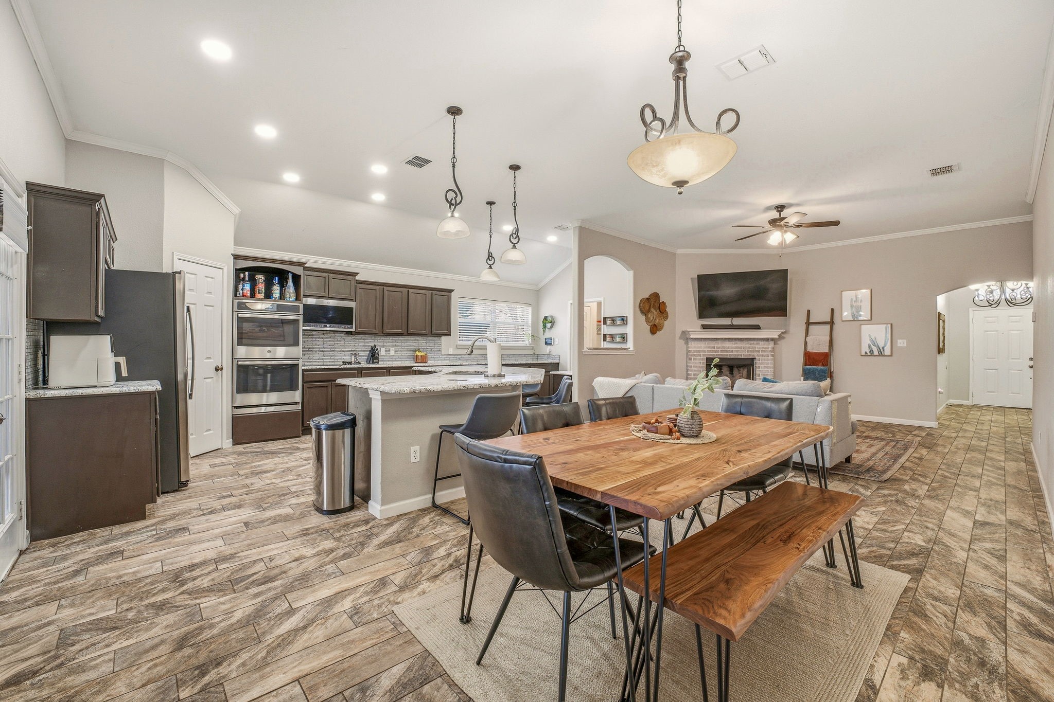 3005 Stroll Drive Granbury TX 76049