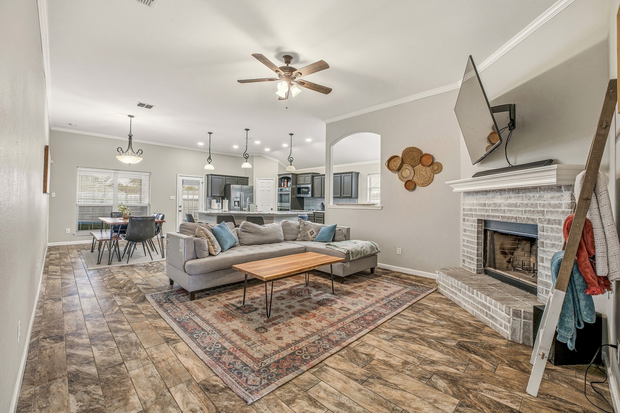 3005 Stroll Drive Granbury TX 76049