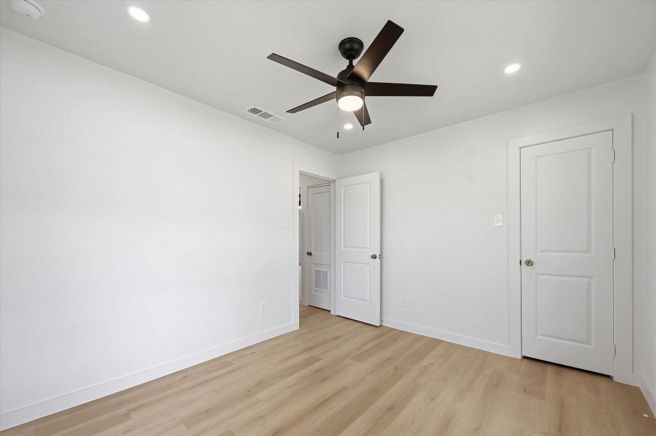 105 E Ard Street Seagoville TX 75159