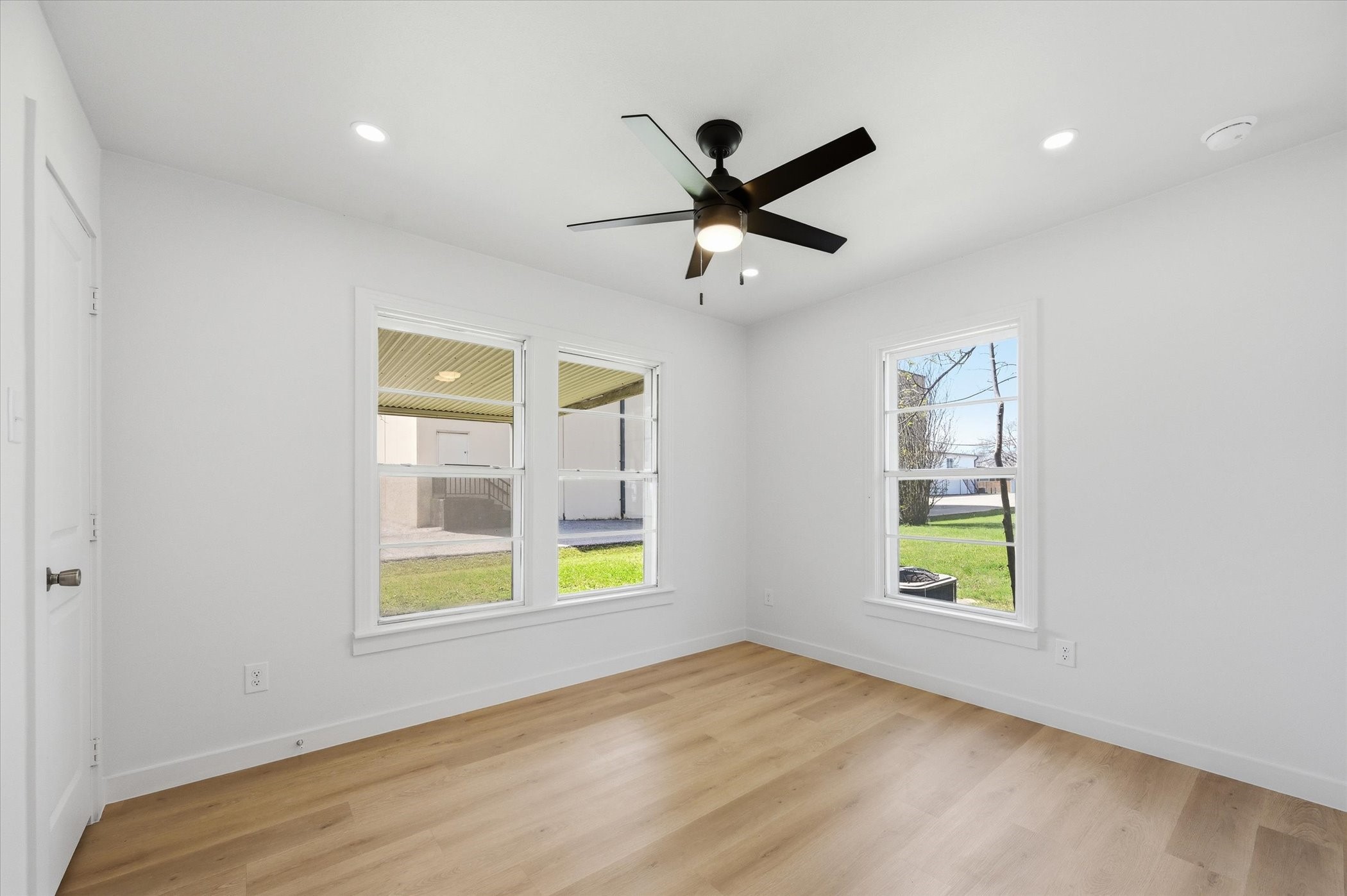 105 E Ard Street Seagoville TX 75159