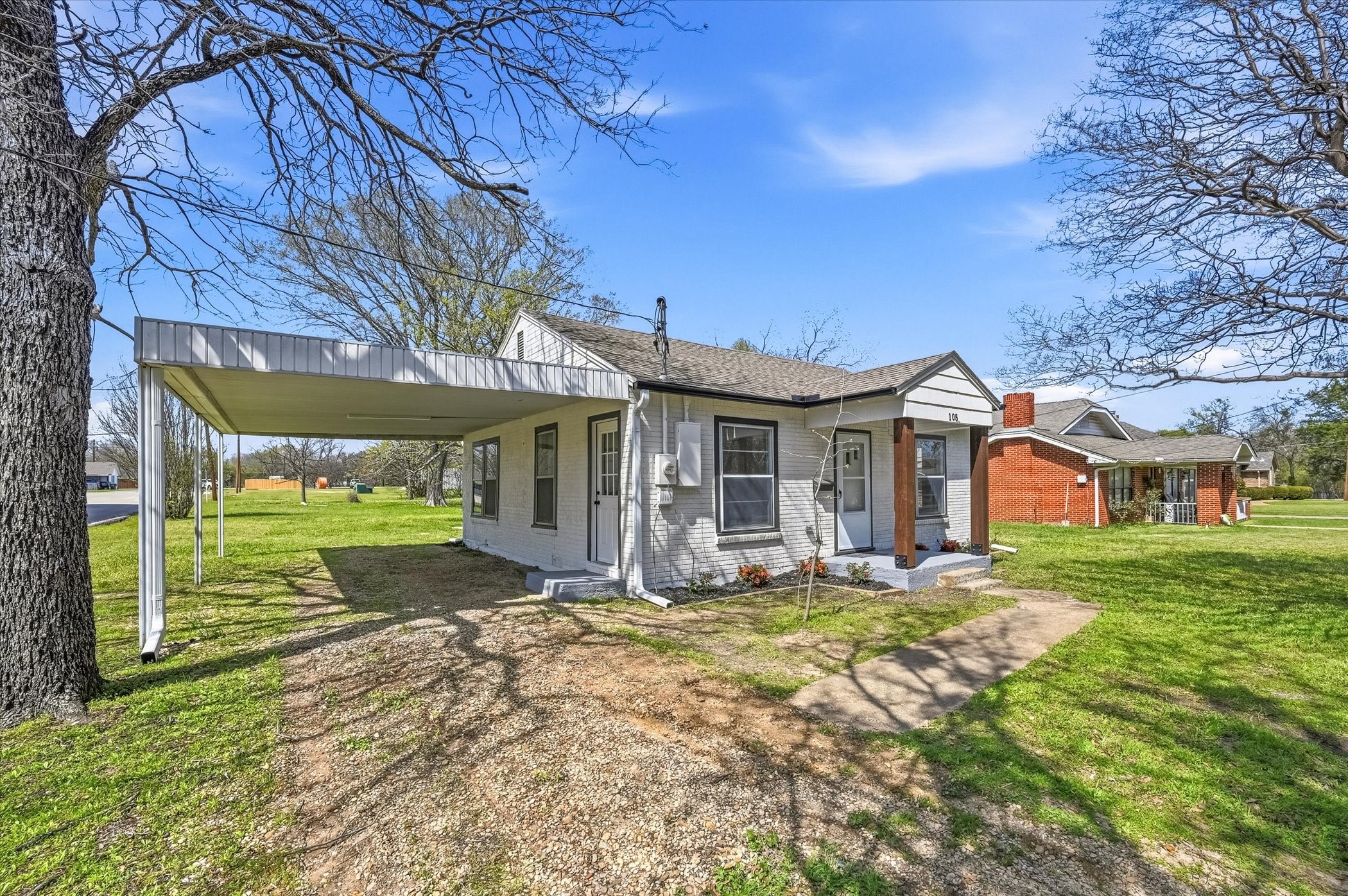 105 E Ard Street Seagoville TX 75159