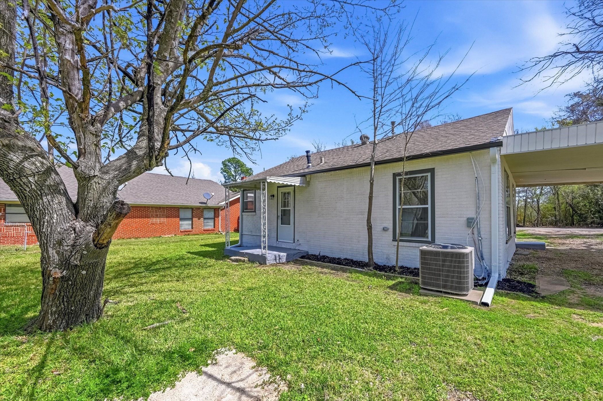 105 E Ard Street Seagoville TX 75159