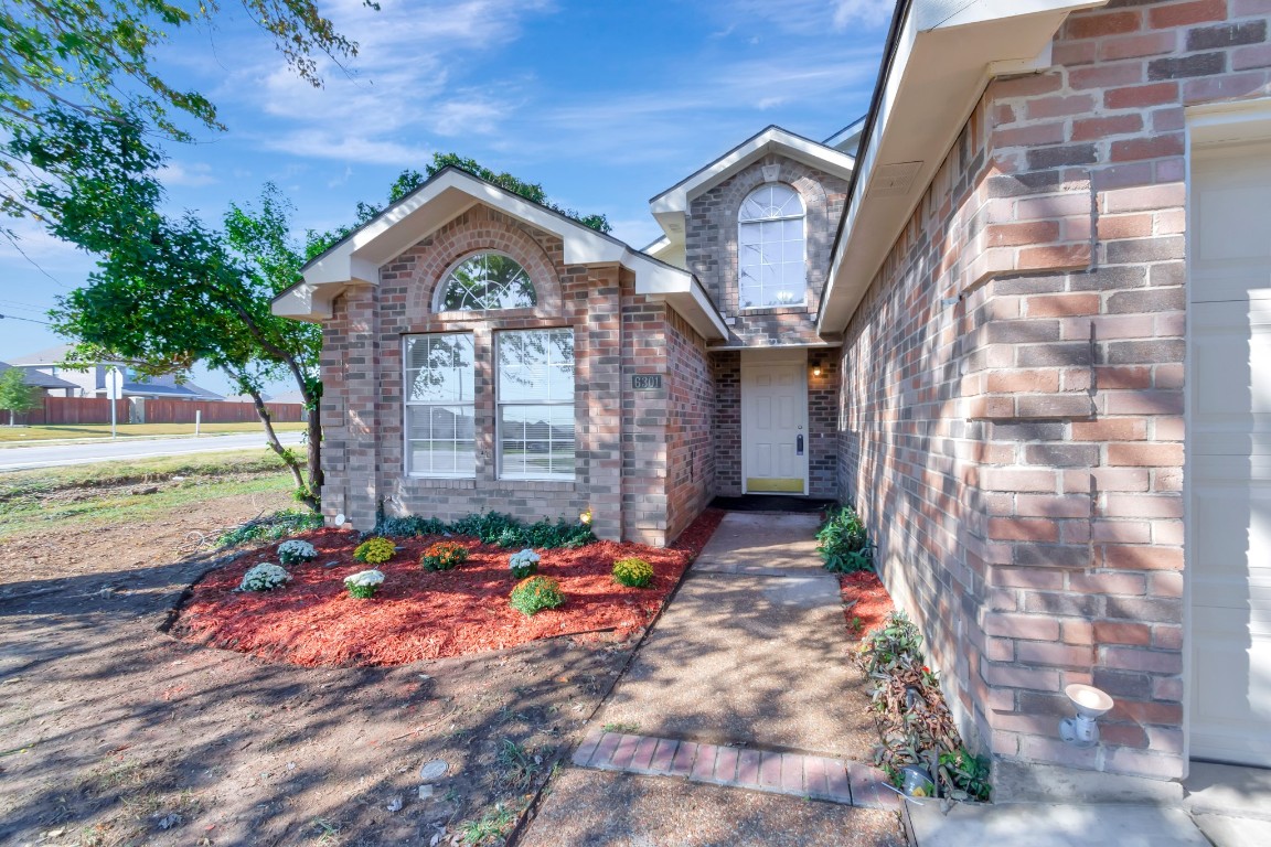 6301 Rockhaven Drive Fort Worth TX 76179
