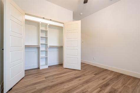 924 Arkansas River Drive Granbury TX 76048