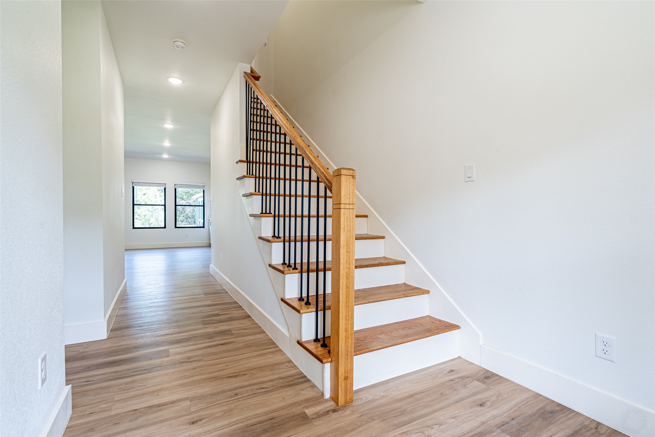 924 Arkansas River Drive Granbury TX 76048