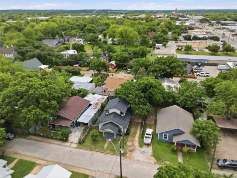 106 May Avenue Cleburne TX 76031