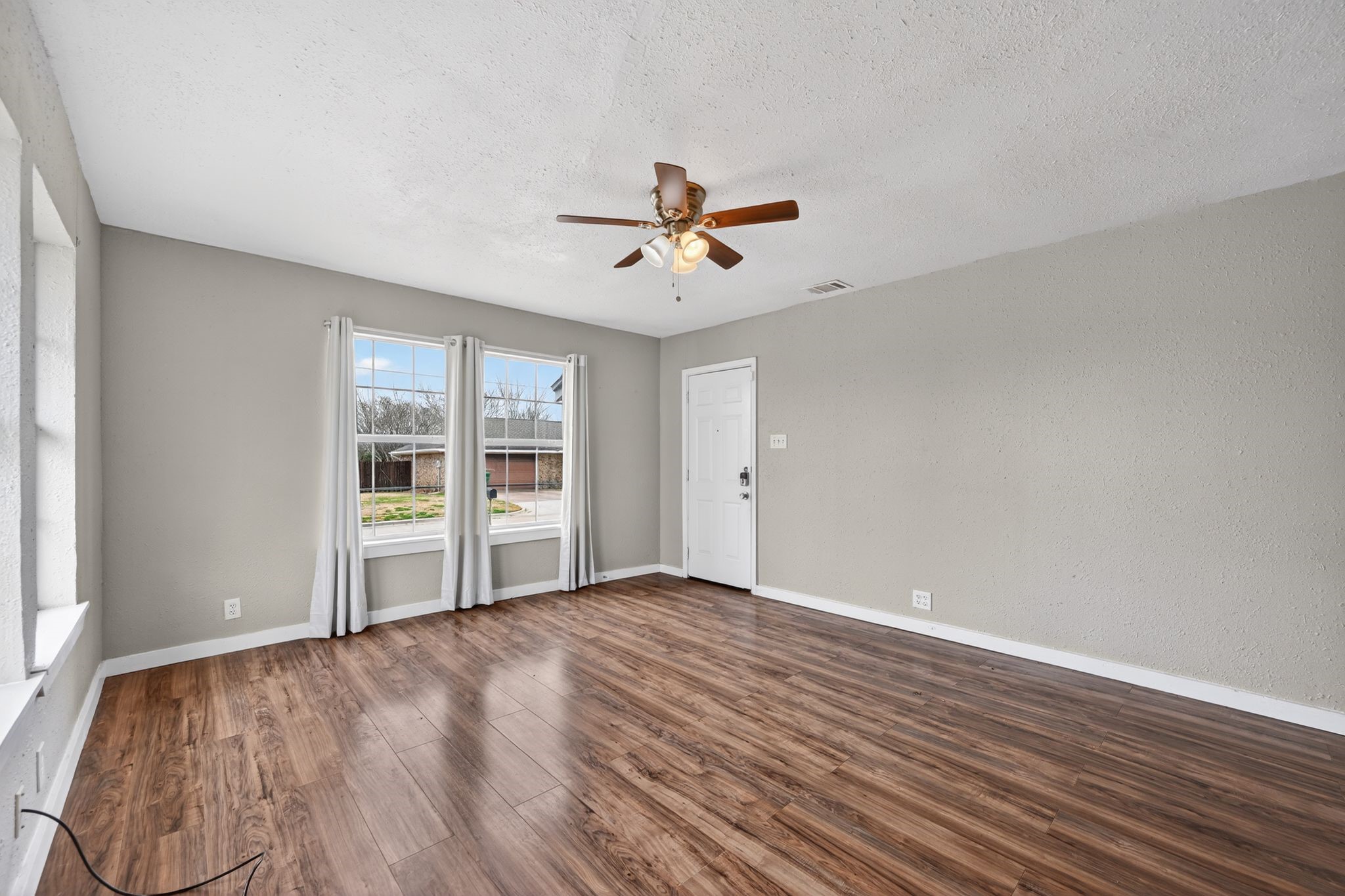 205 S Mable Street Ferris TX 75125