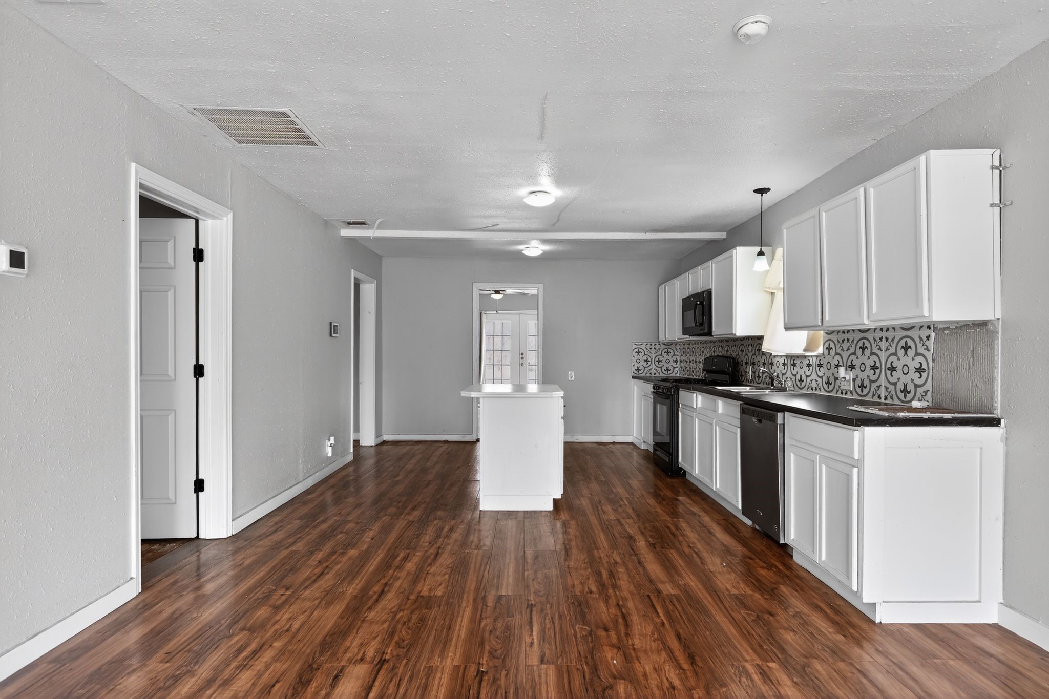 205 S Mable Street Ferris TX 75125
