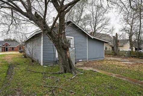 205 S Mable Street Ferris TX 75125