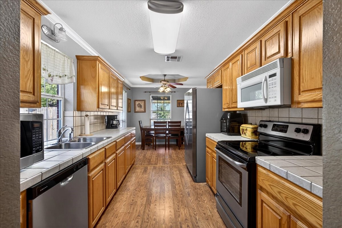 110 Memorial Drive Gun Barrel City TX 75156