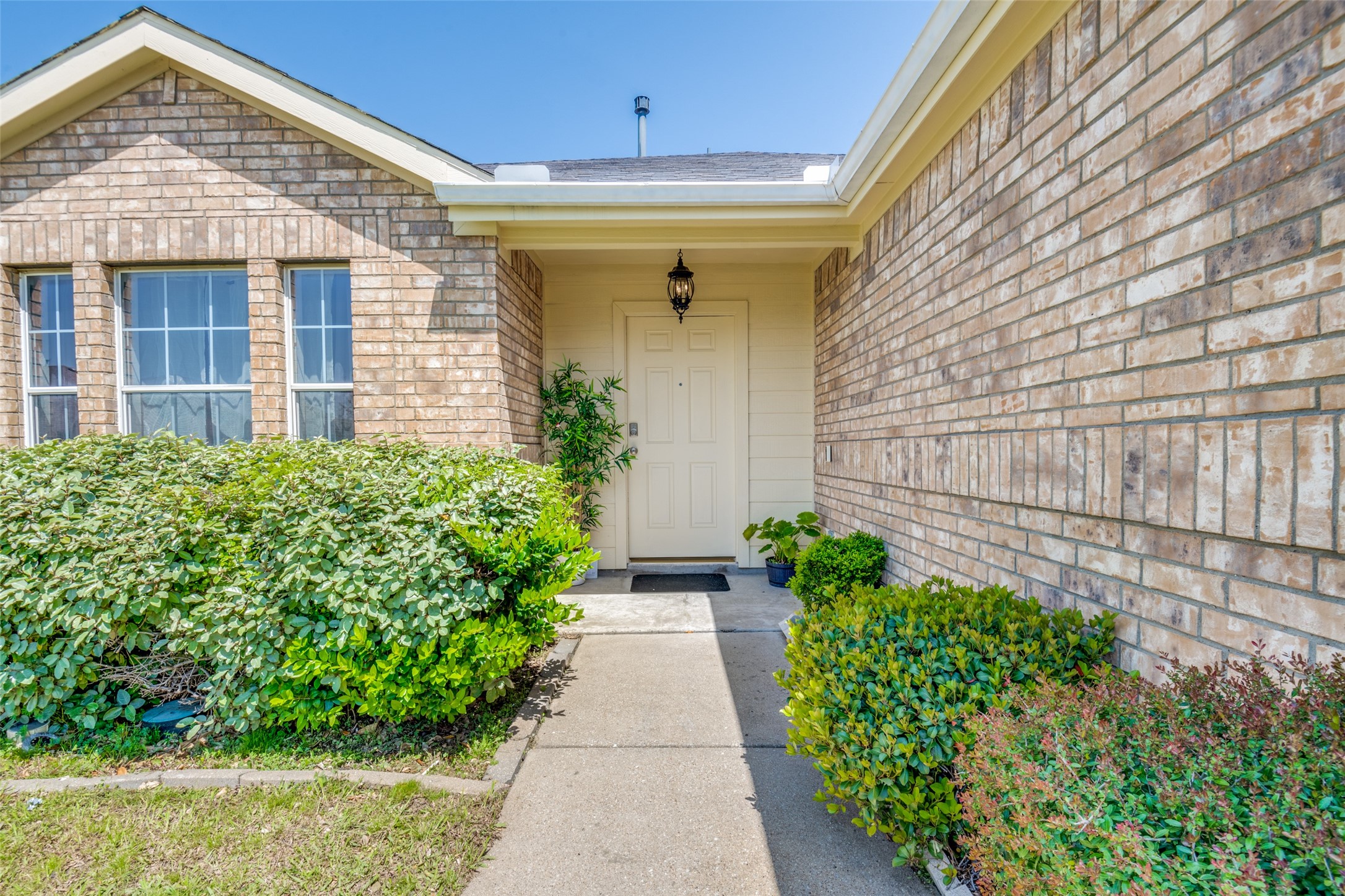 2015 Natchez Drive Forney TX 75126