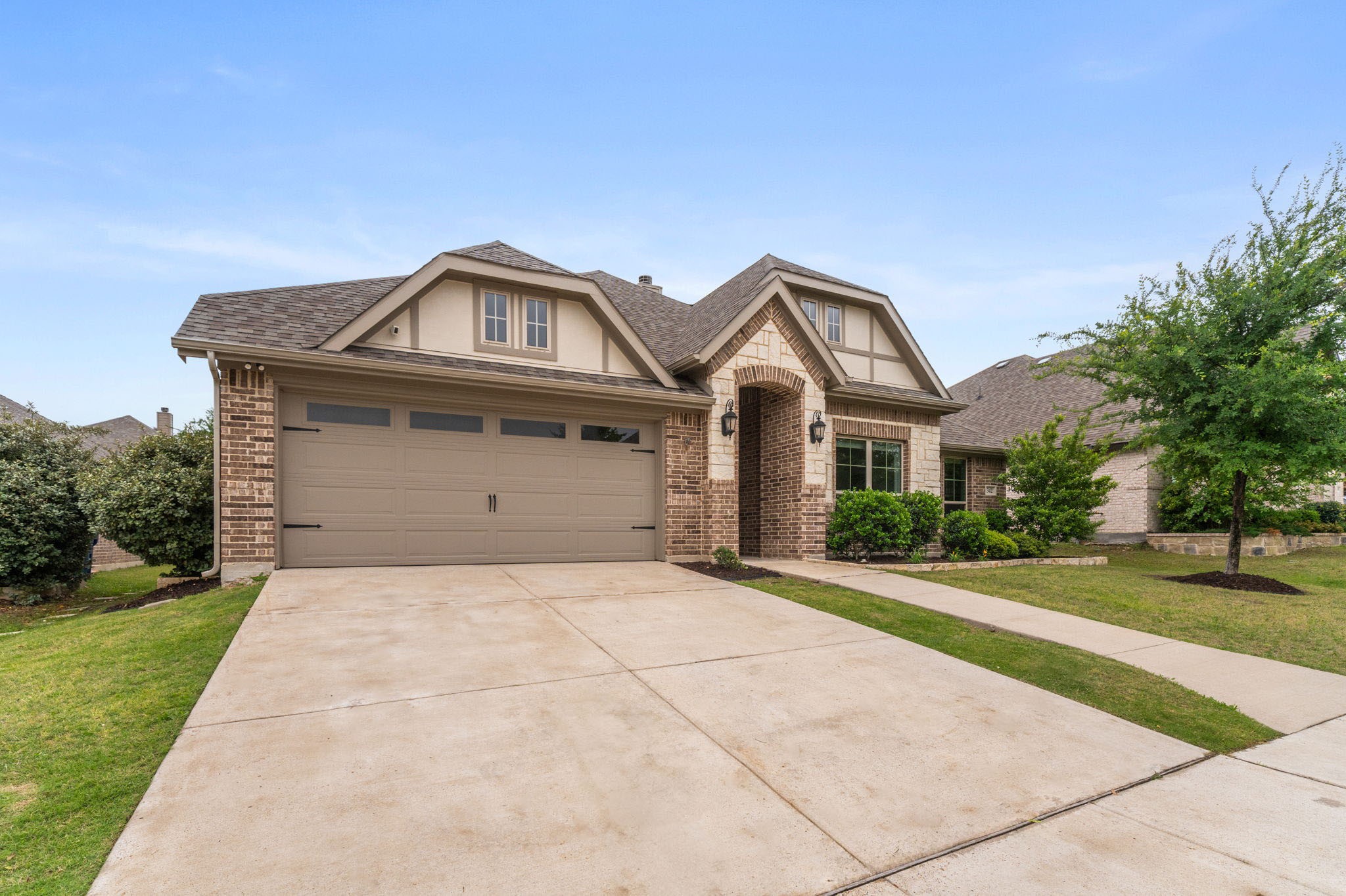 342 Wolf Creek Drive Waxahachie TX 75165