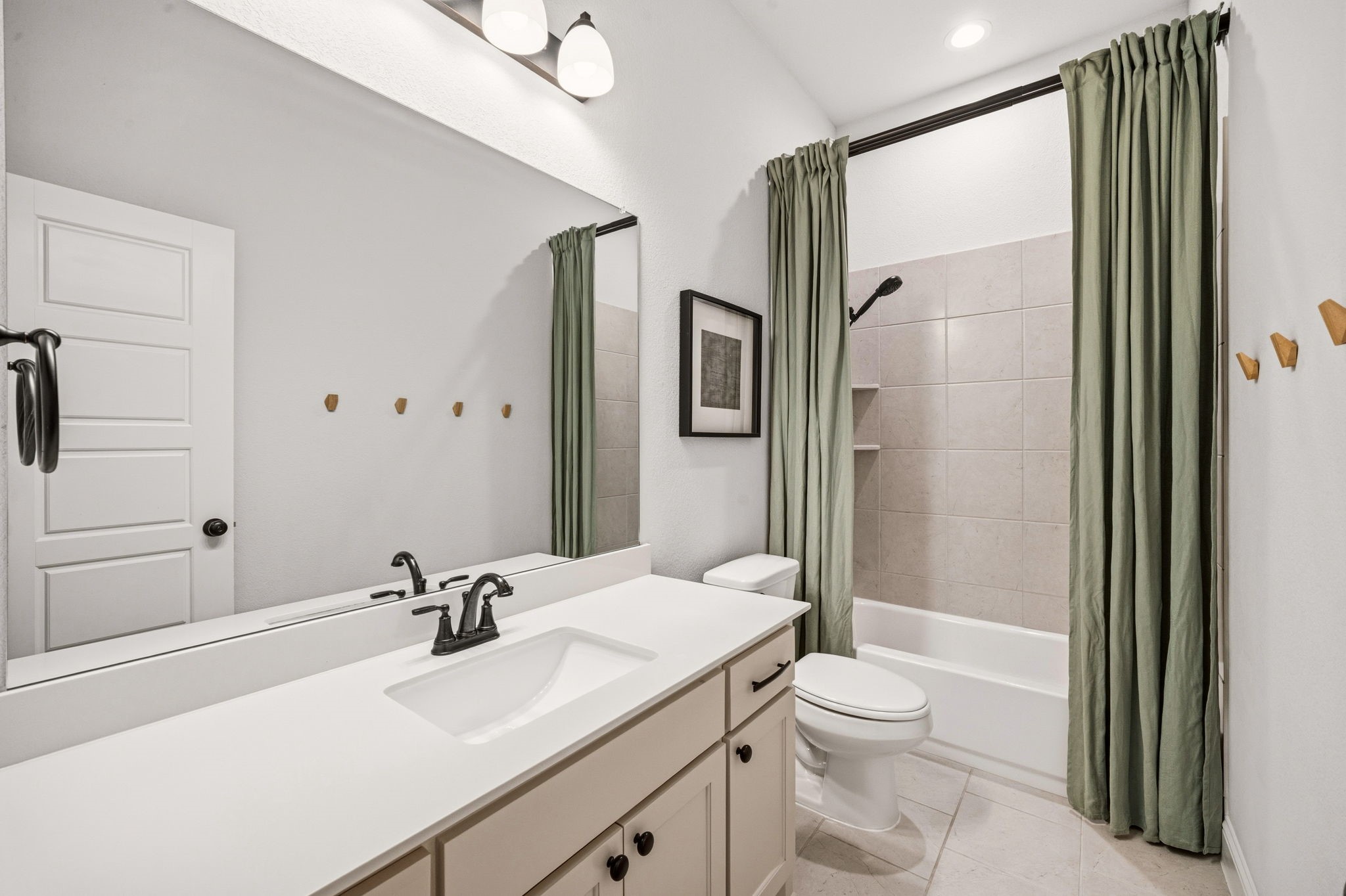 342 Wolf Creek Drive Waxahachie TX 75165