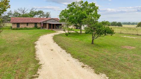 2887 County Road 456 Stephenville TX 76401