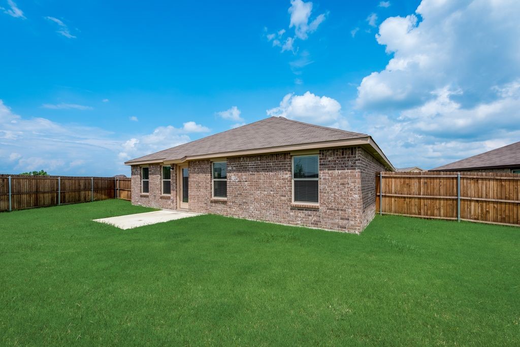 2439 Burkburnett Drive Forney TX 75126