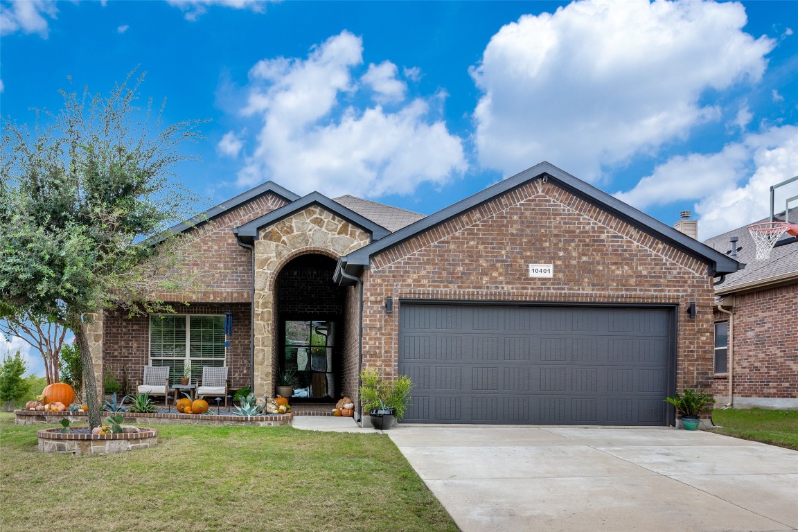 10401 Misty Redwood Trail Fort Worth TX 76177