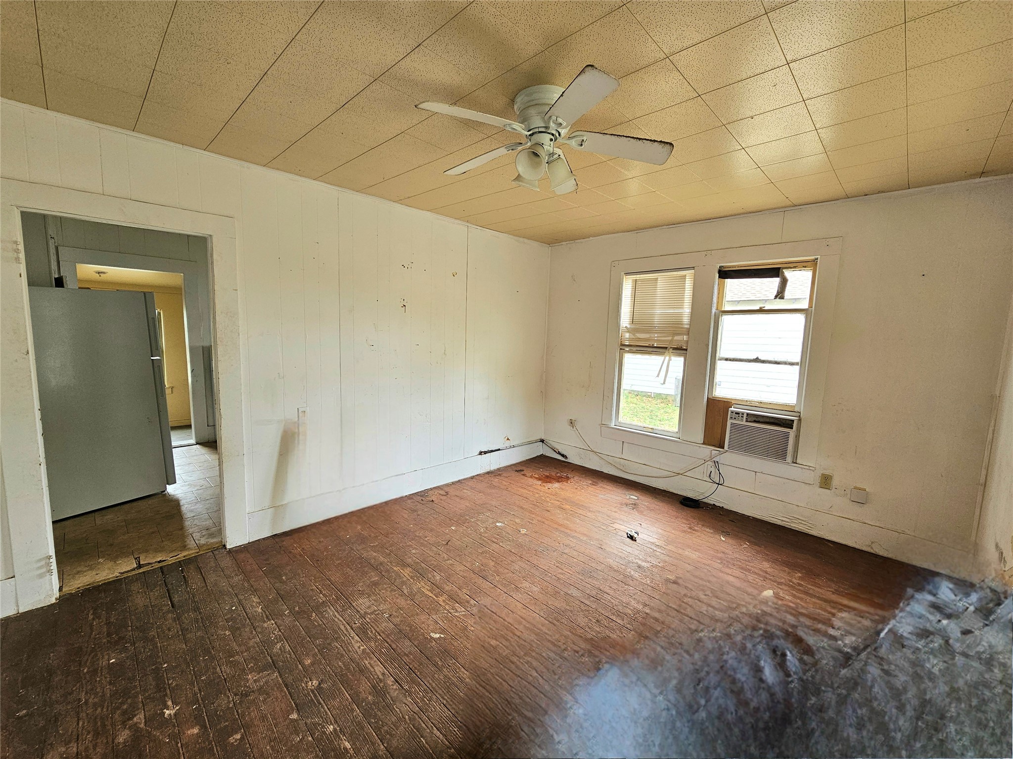 704 S 2nd Street Bangs TX 76823