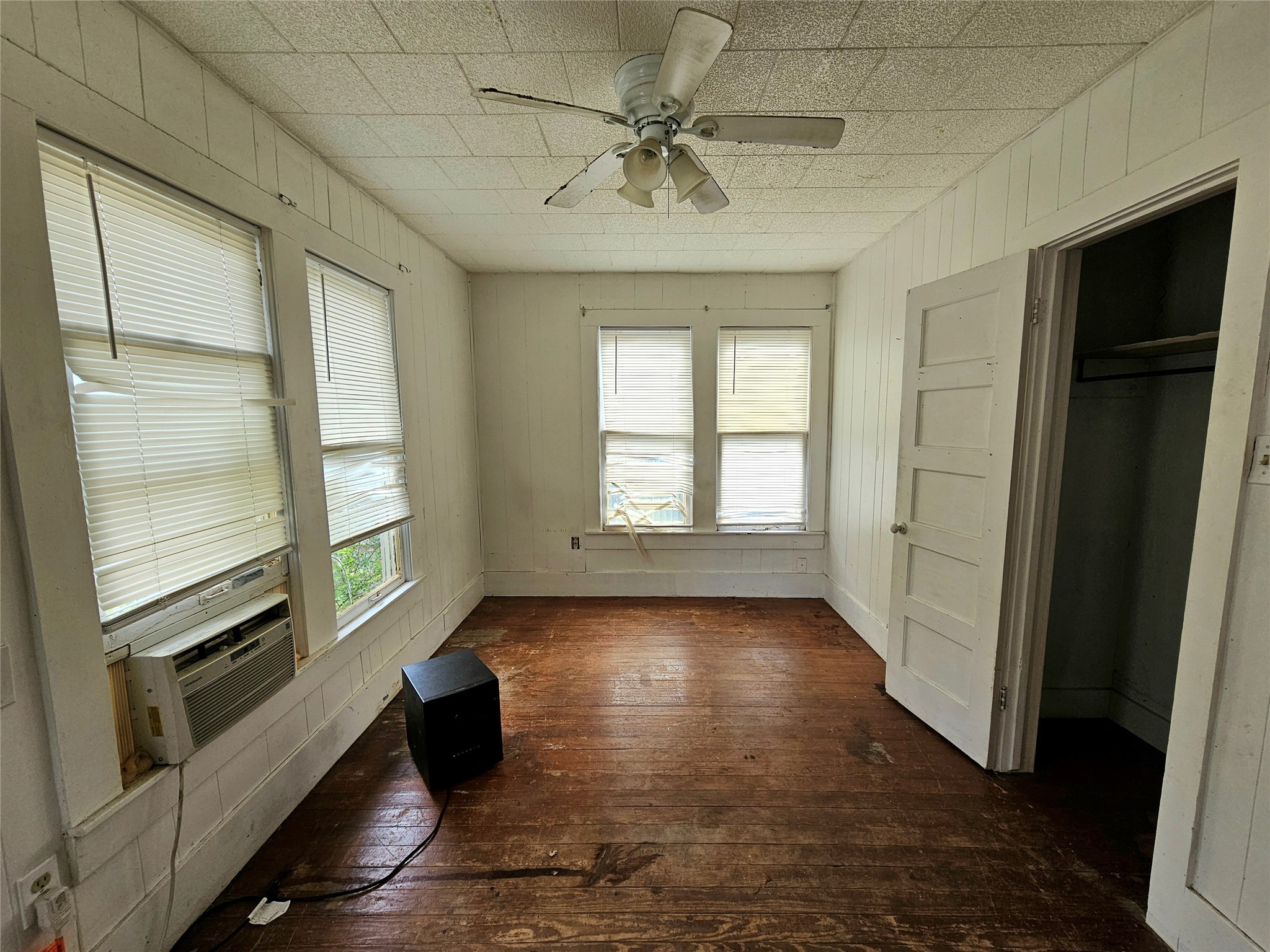 704 S 2nd Street Bangs TX 76823
