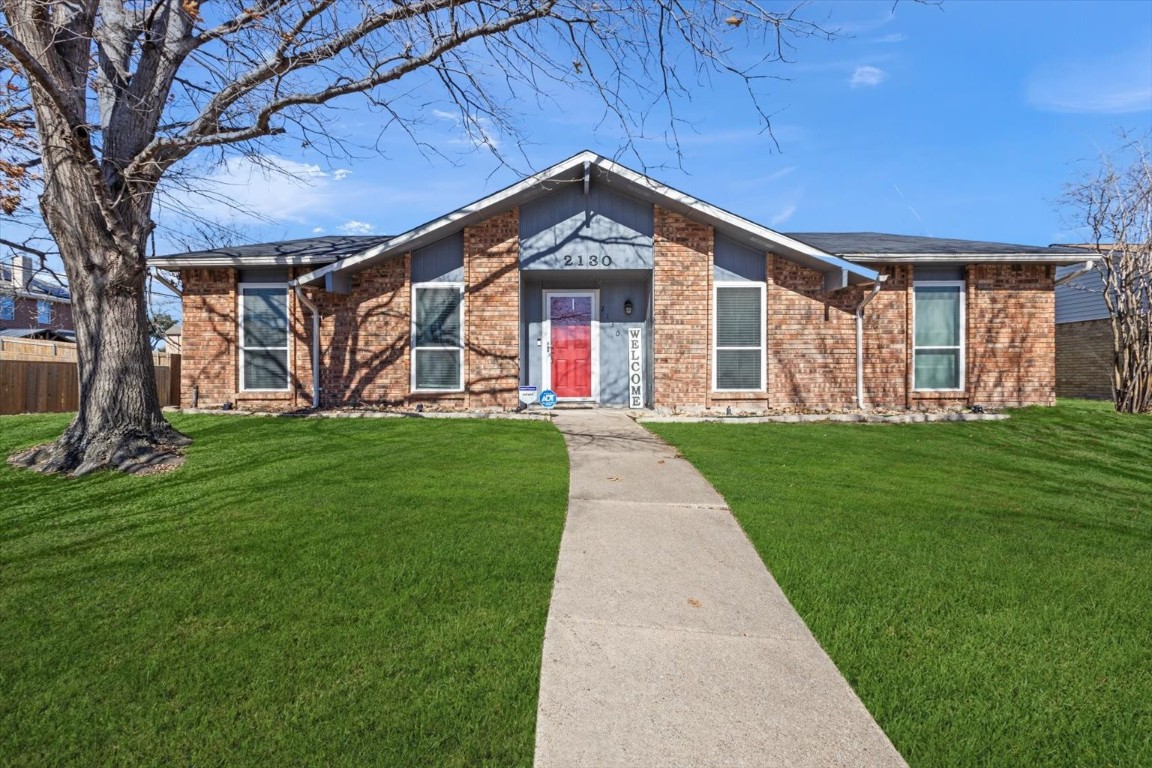 2130 Clark Trail Grand Prairie TX 75052