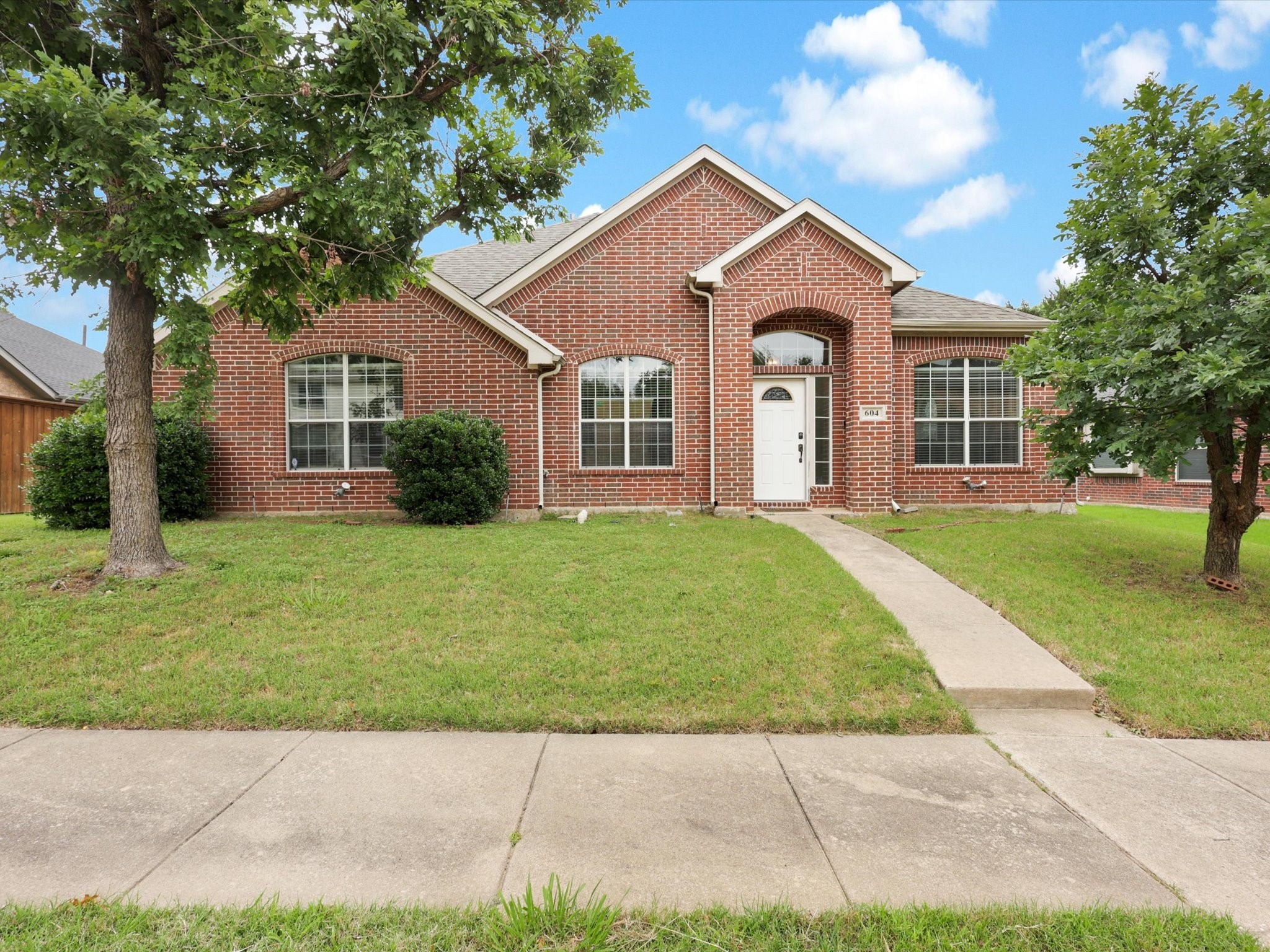604 Abbott Avenue Desoto TX 75115