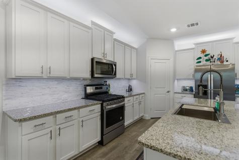 2900 Faro Road Aubrey TX 76227