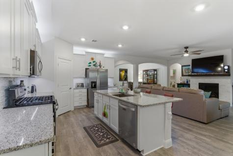 2900 Faro Road Aubrey TX 76227