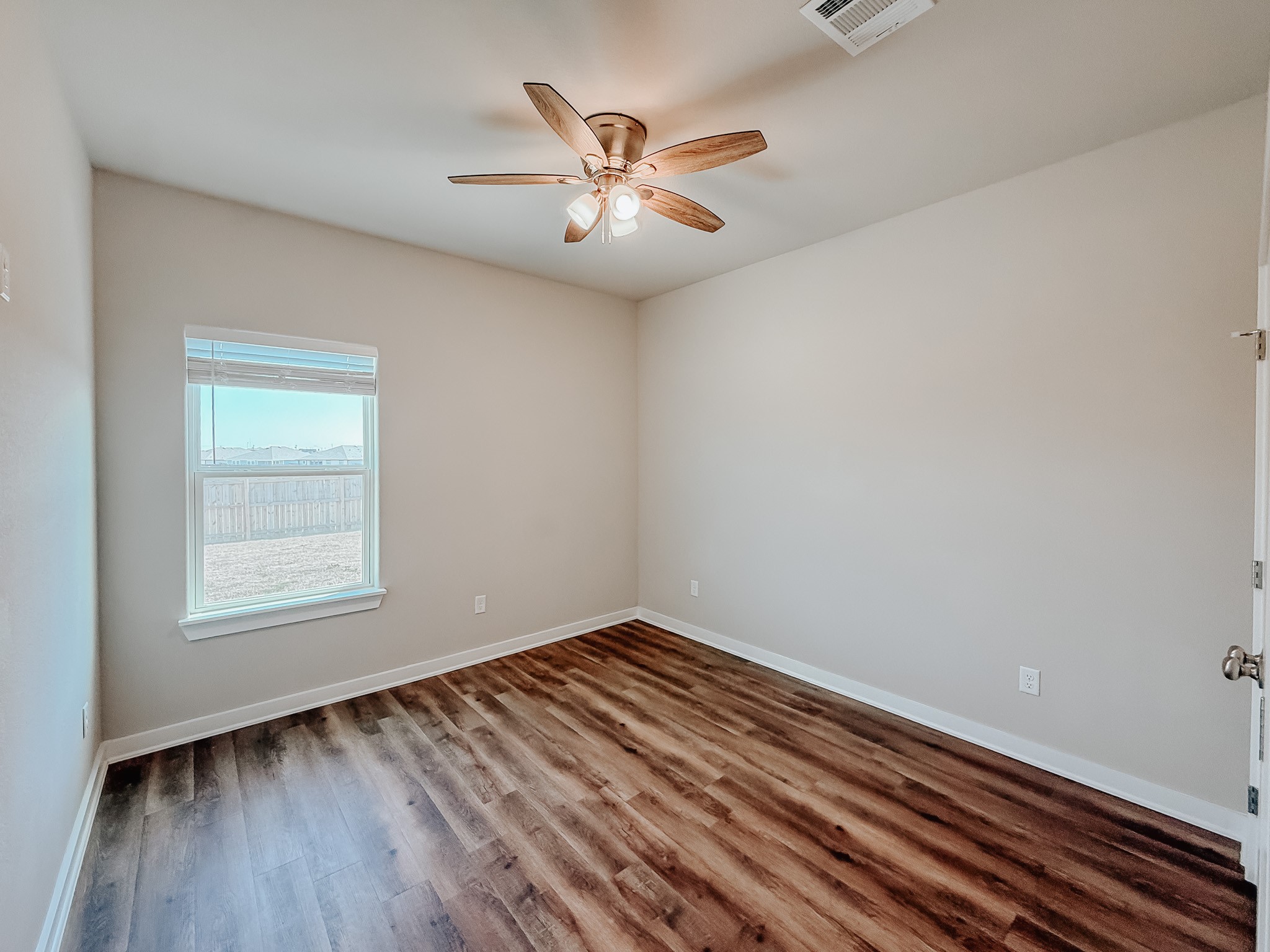 3840 Skylane Avenue Corsicana TX 75110