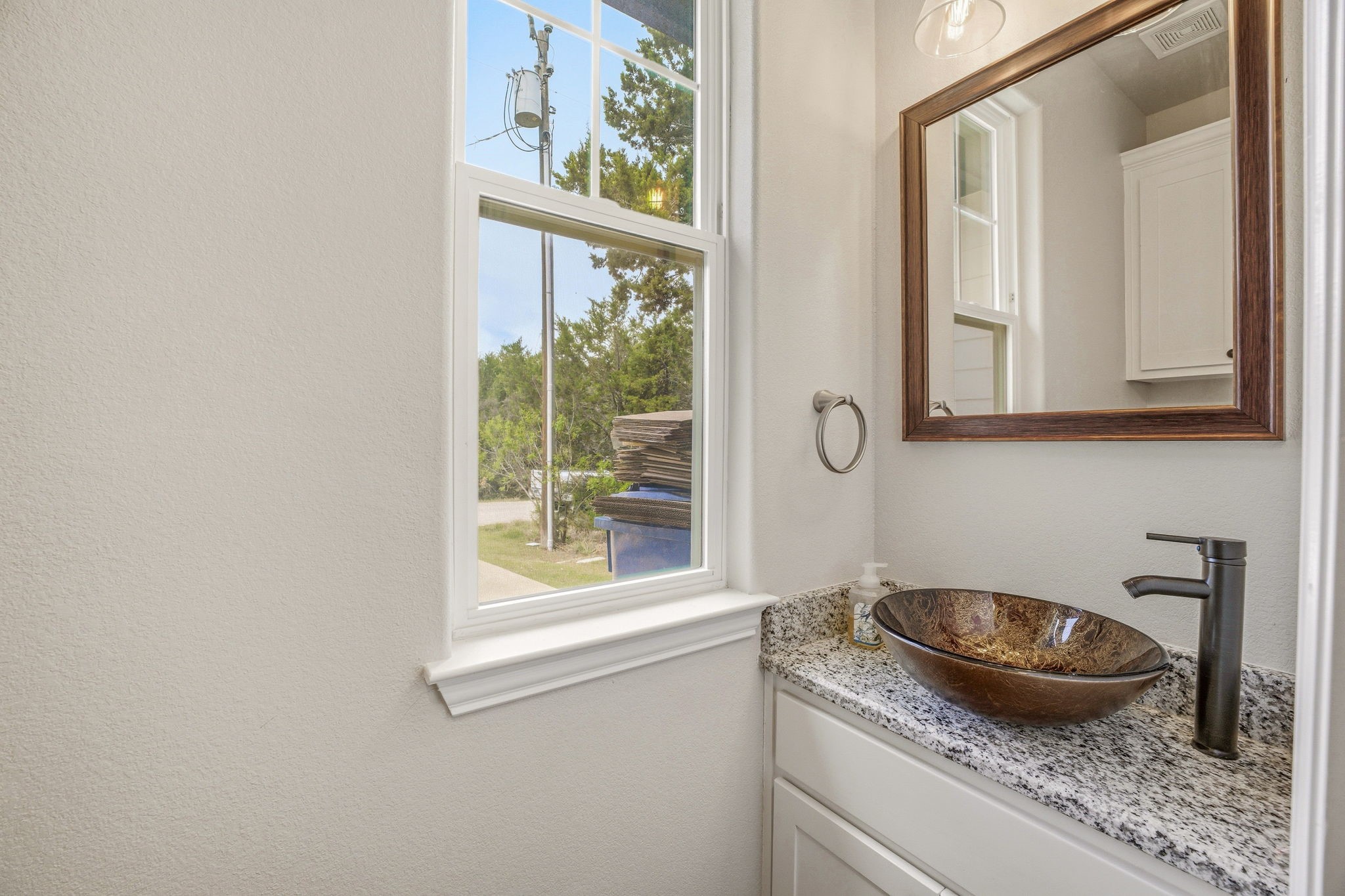 5721 San Jacinto Drive Granbury TX 76048