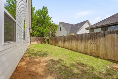 5721 San Jacinto Drive Granbury TX 76048