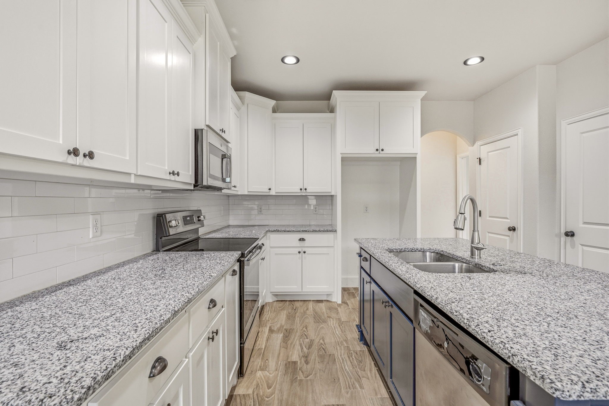 5721 San Jacinto Drive Granbury TX 76048