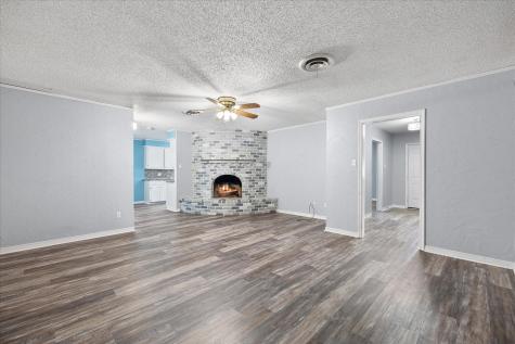 2308 Royal Lane Greenville TX 75402