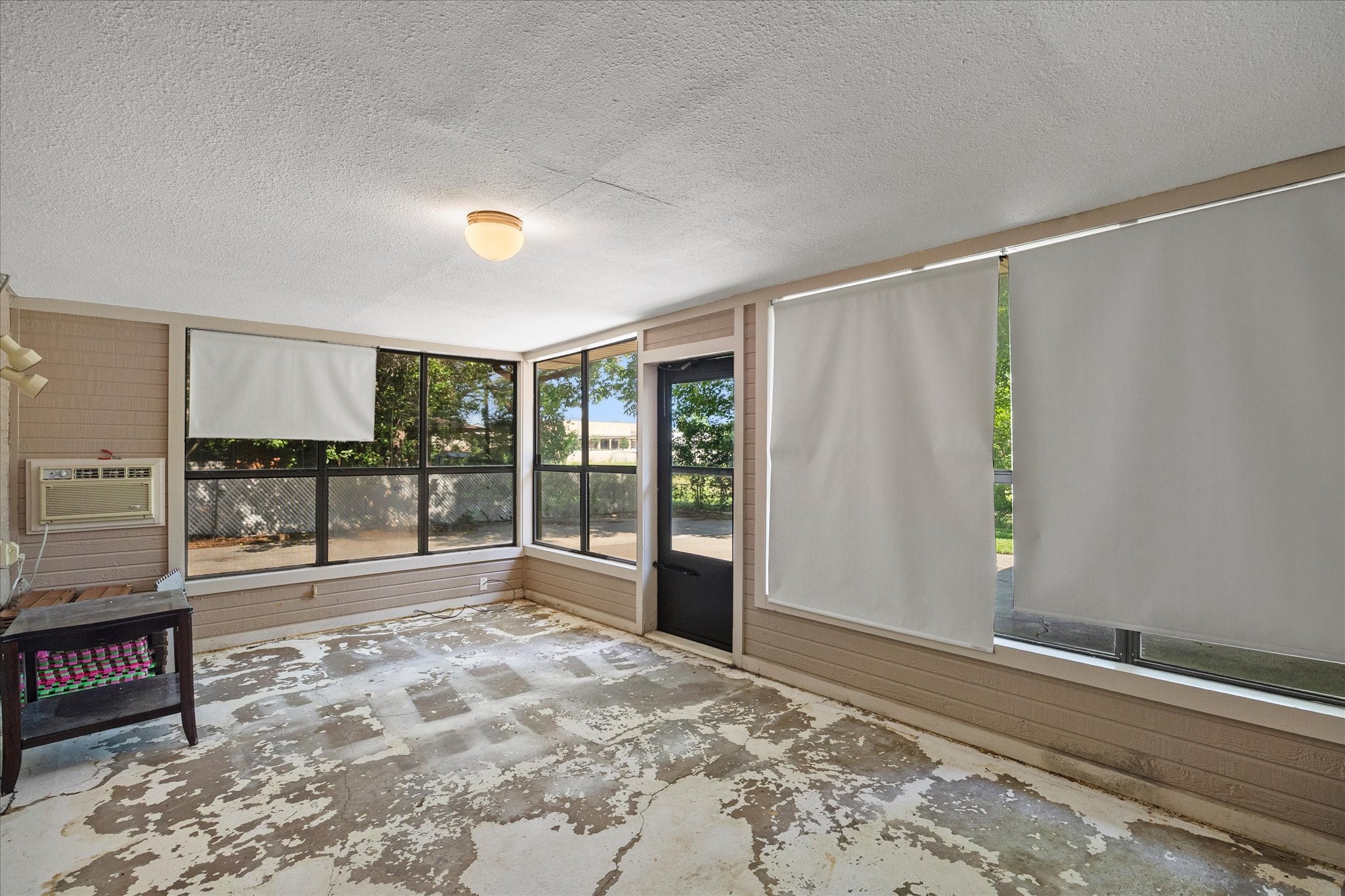 2308 Royal Lane Greenville TX 75402