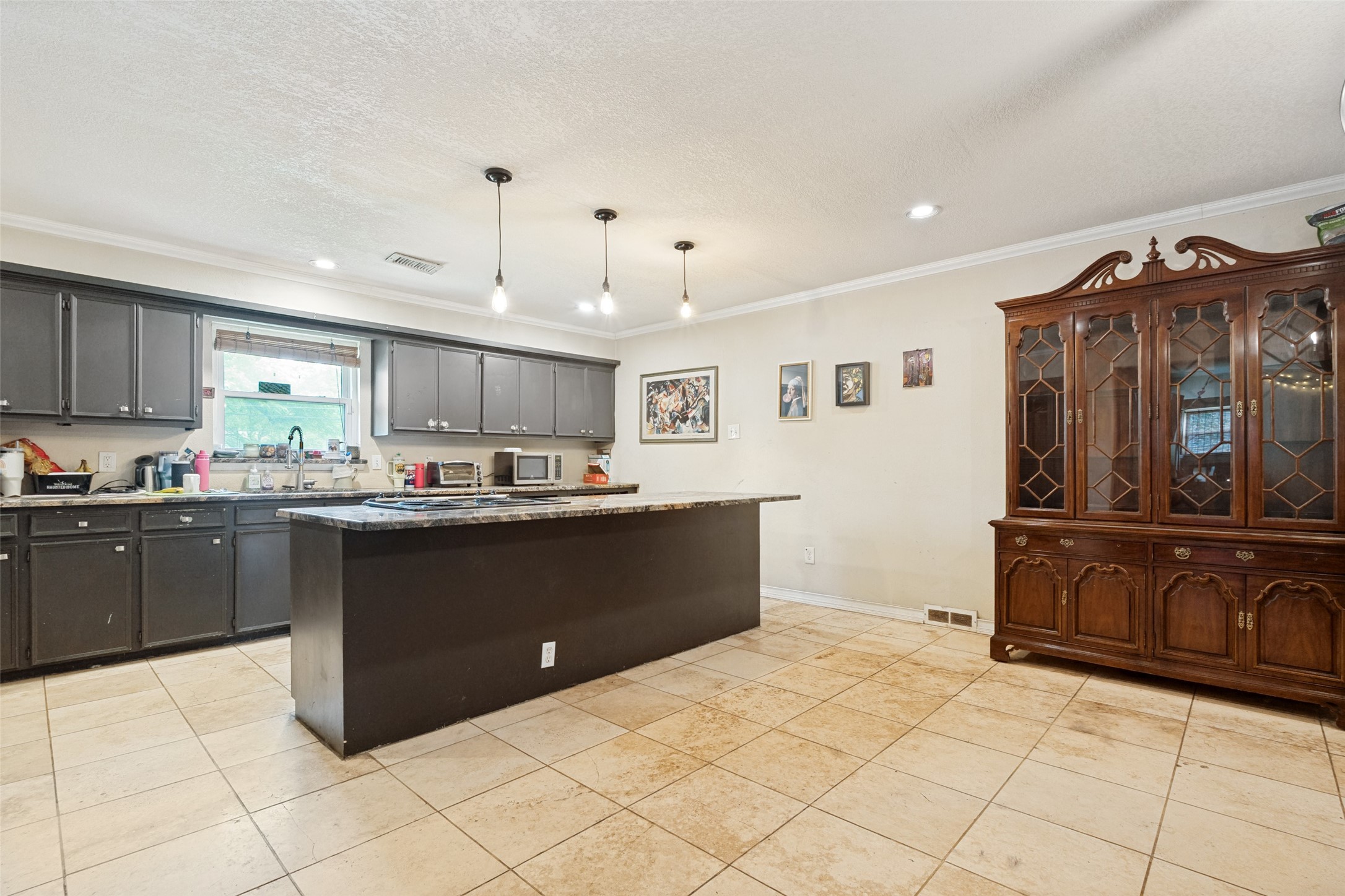 10148 Timber Trail Drive Dallas TX 75229