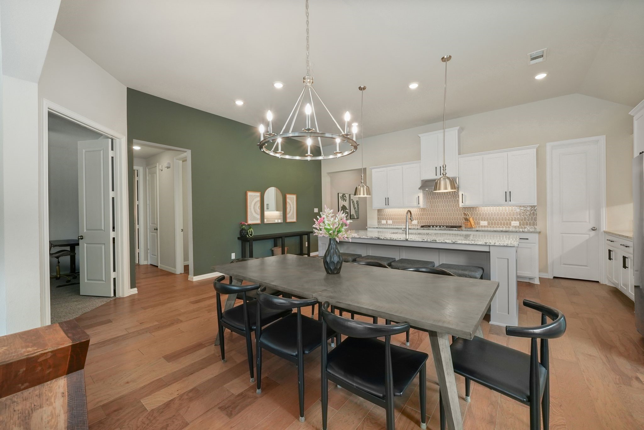 1617 Snapdragon Court Celina TX 75078