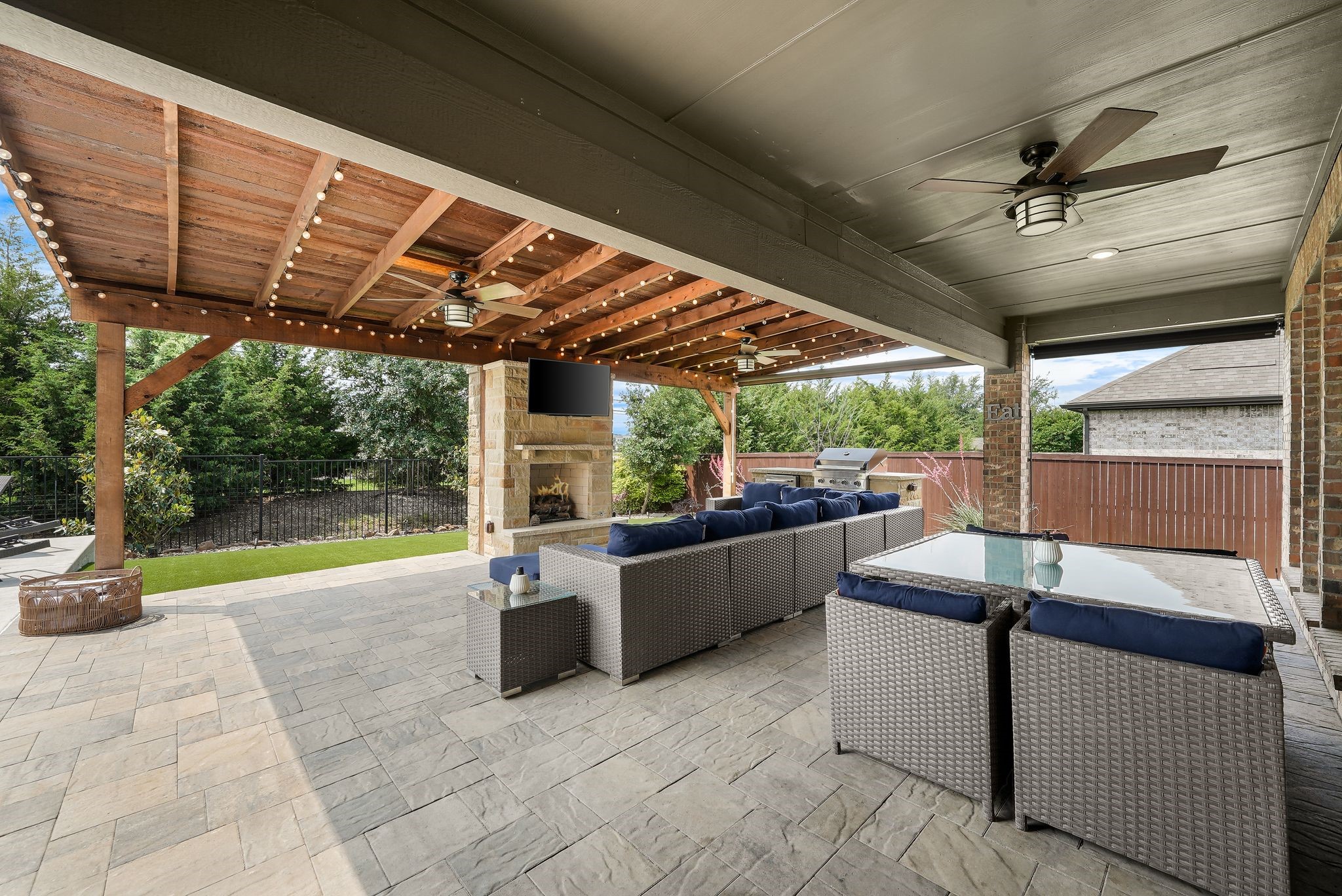1617 Snapdragon Court Celina TX 75078