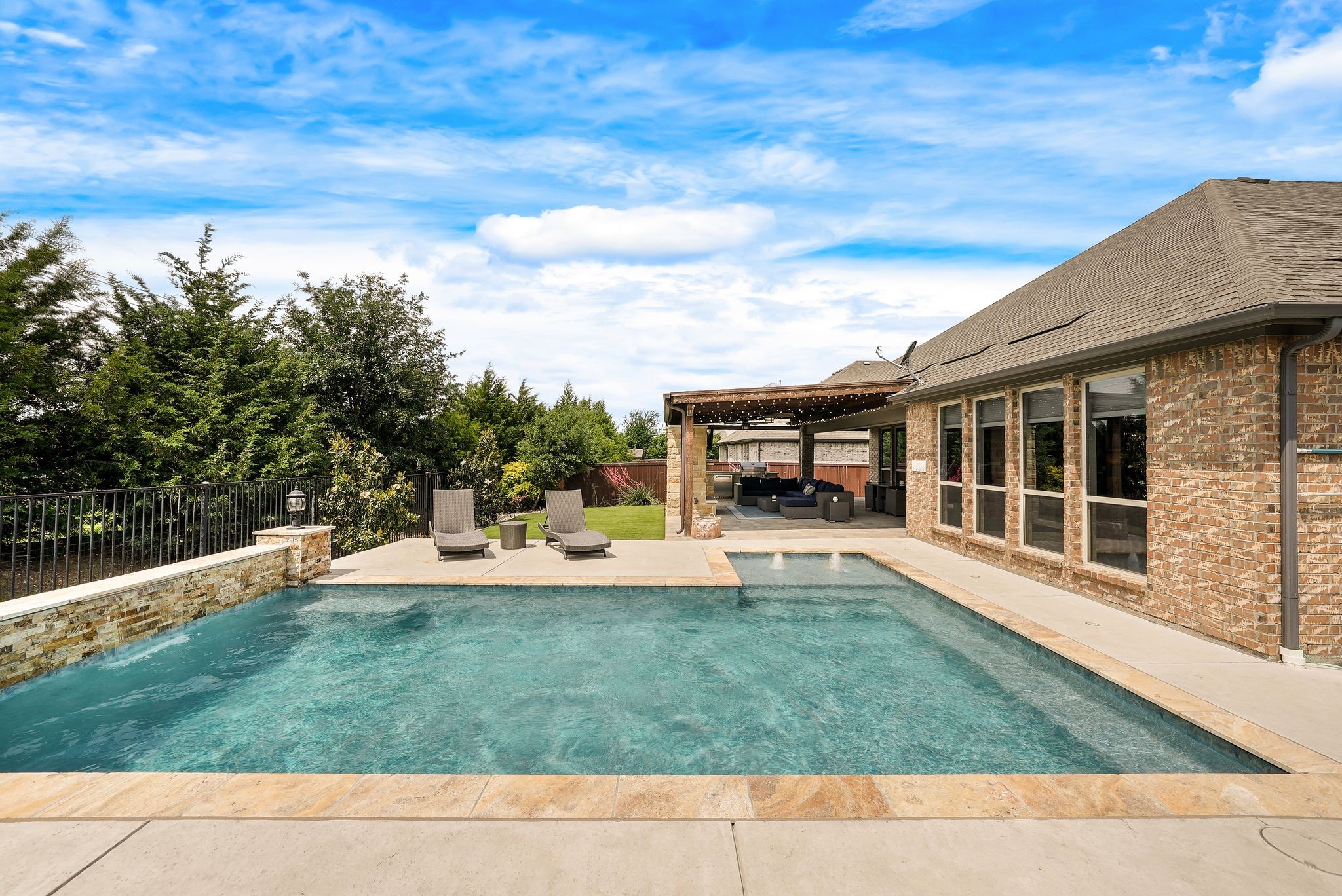 1617 Snapdragon Court Celina TX 75078