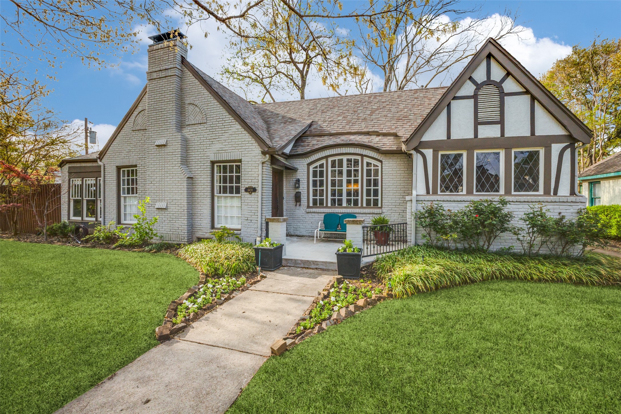 6424 Glenrose Court Dallas TX 75214