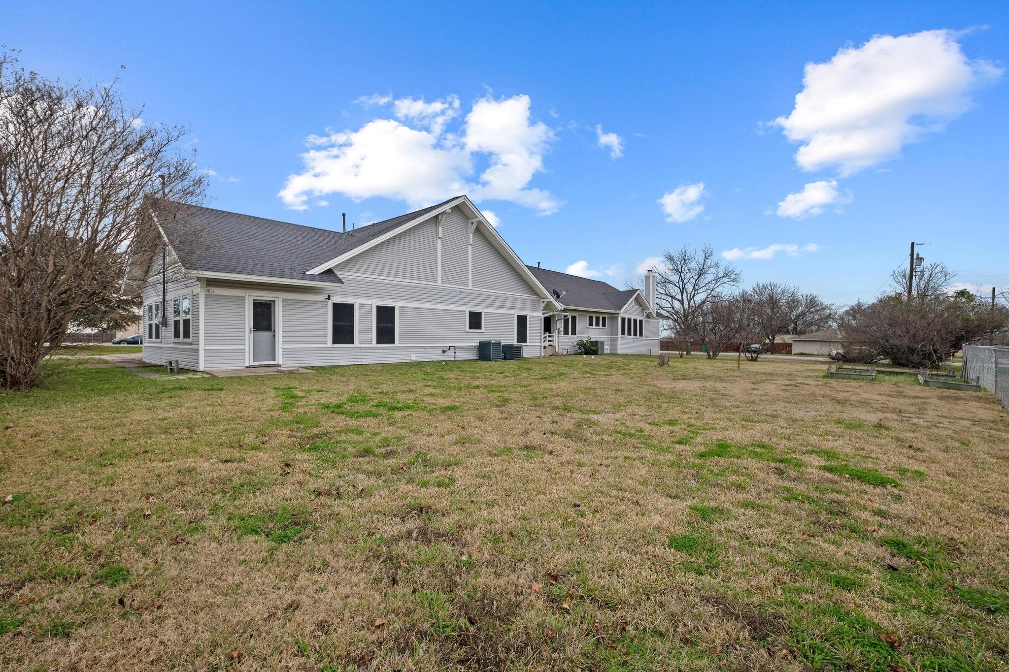 715 E 5th Street Ferris TX 75125