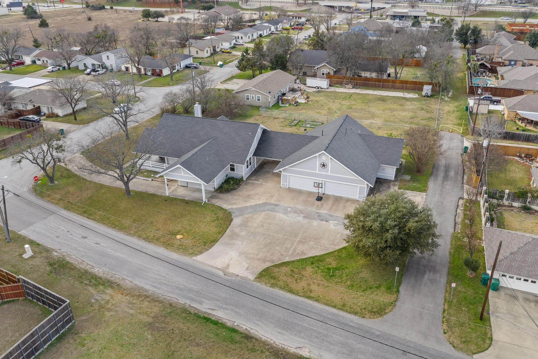 715 E 5th Street Ferris TX 75125