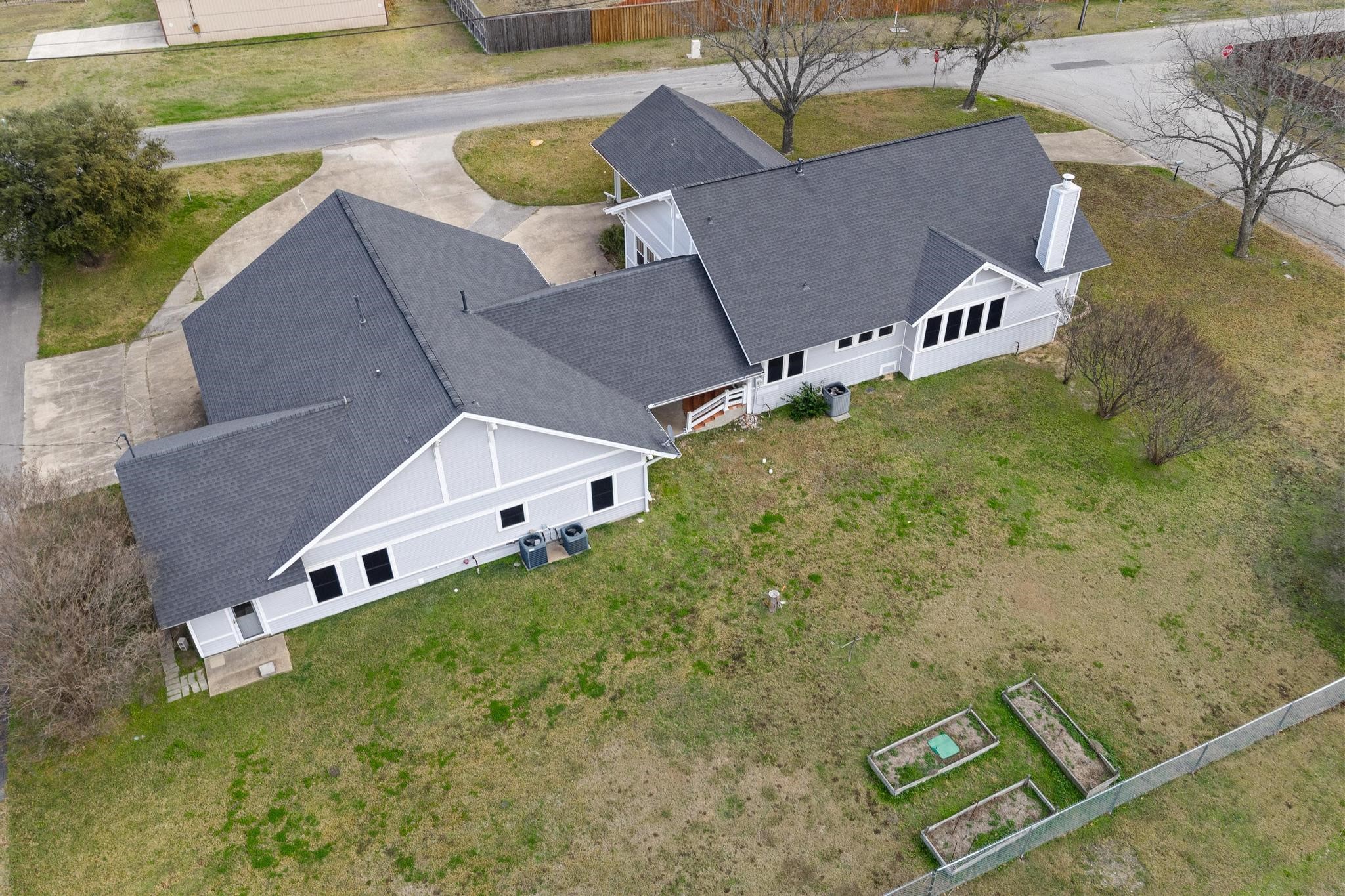 715 E 5th Street Ferris TX 75125