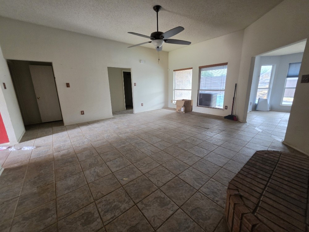 959 Aaron Drive Burleson TX 76028