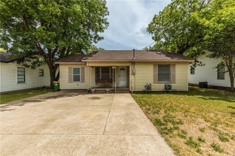 608 N Davis Street West TX 76691