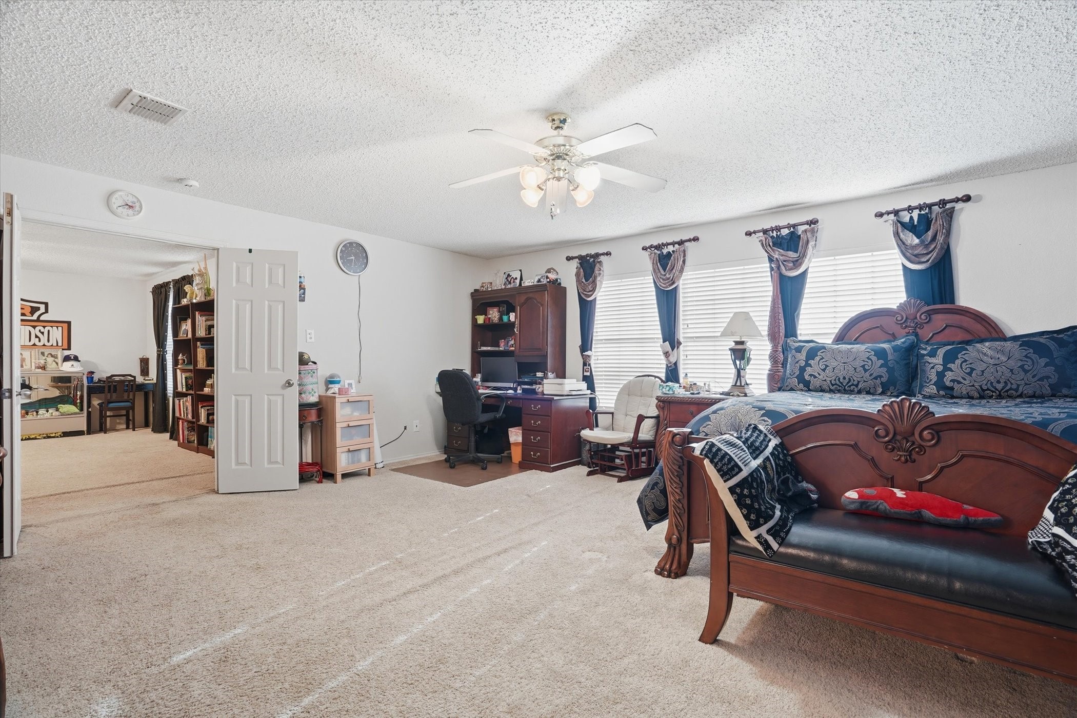 3551 Red Mine Lane Grand Prairie TX 75052