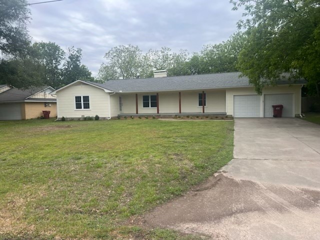 2009 Agnew Street Bonham TX 75418