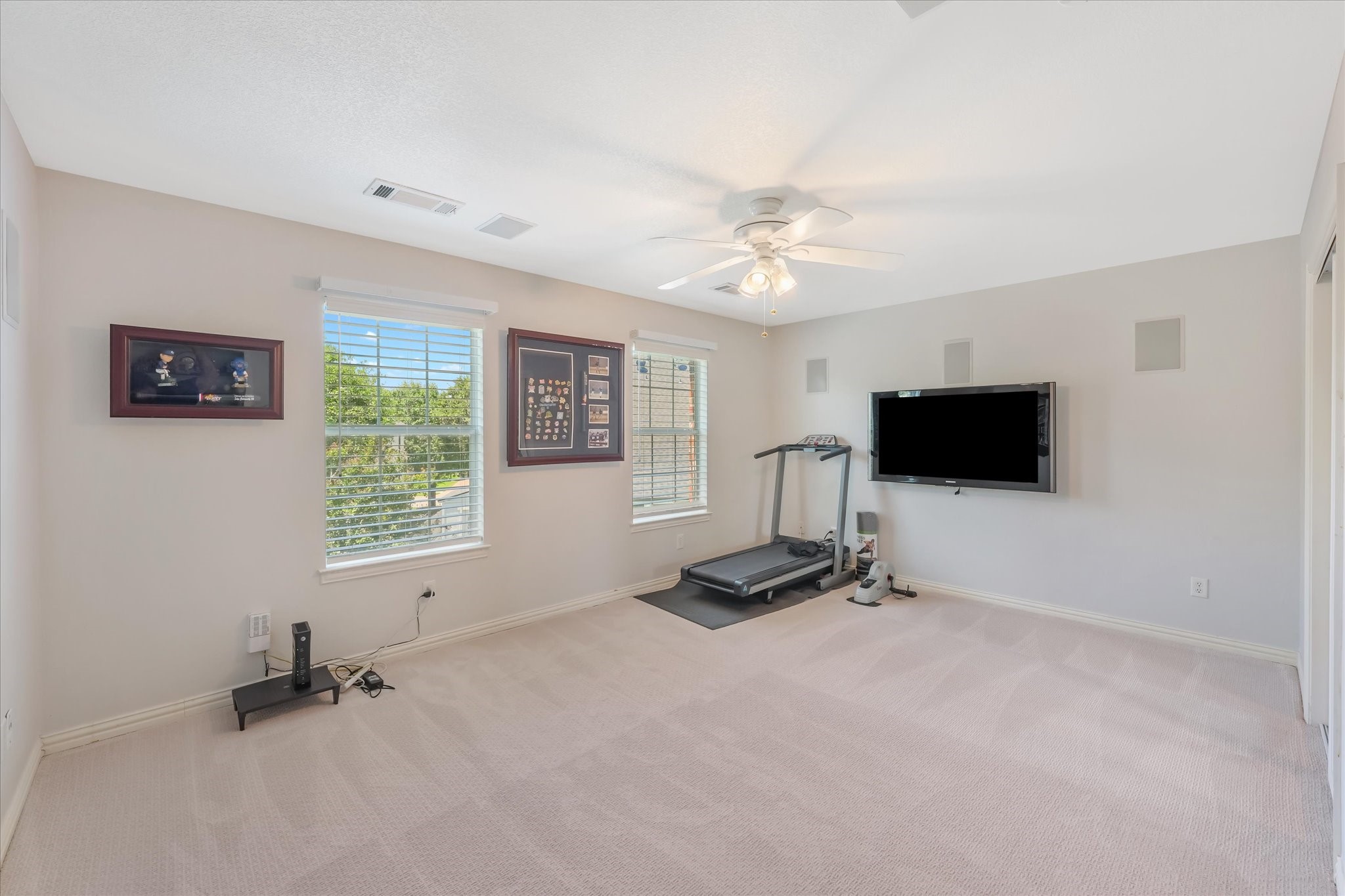 461 Shade Tree Court Hurst TX 76054