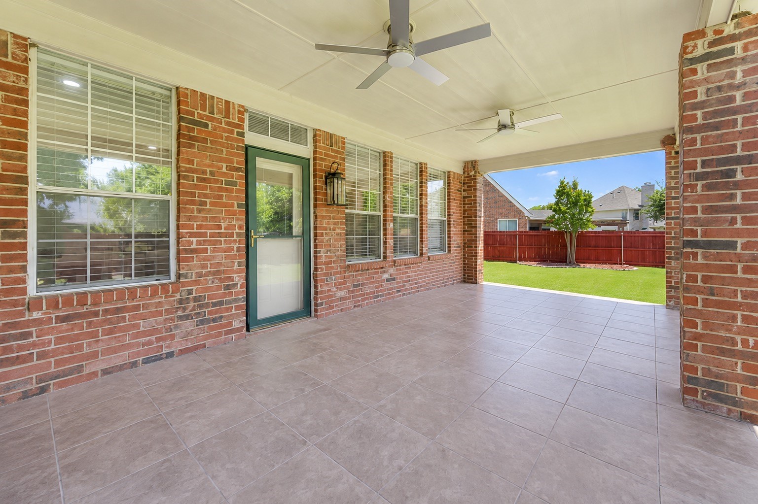 461 Shade Tree Court Hurst TX 76054