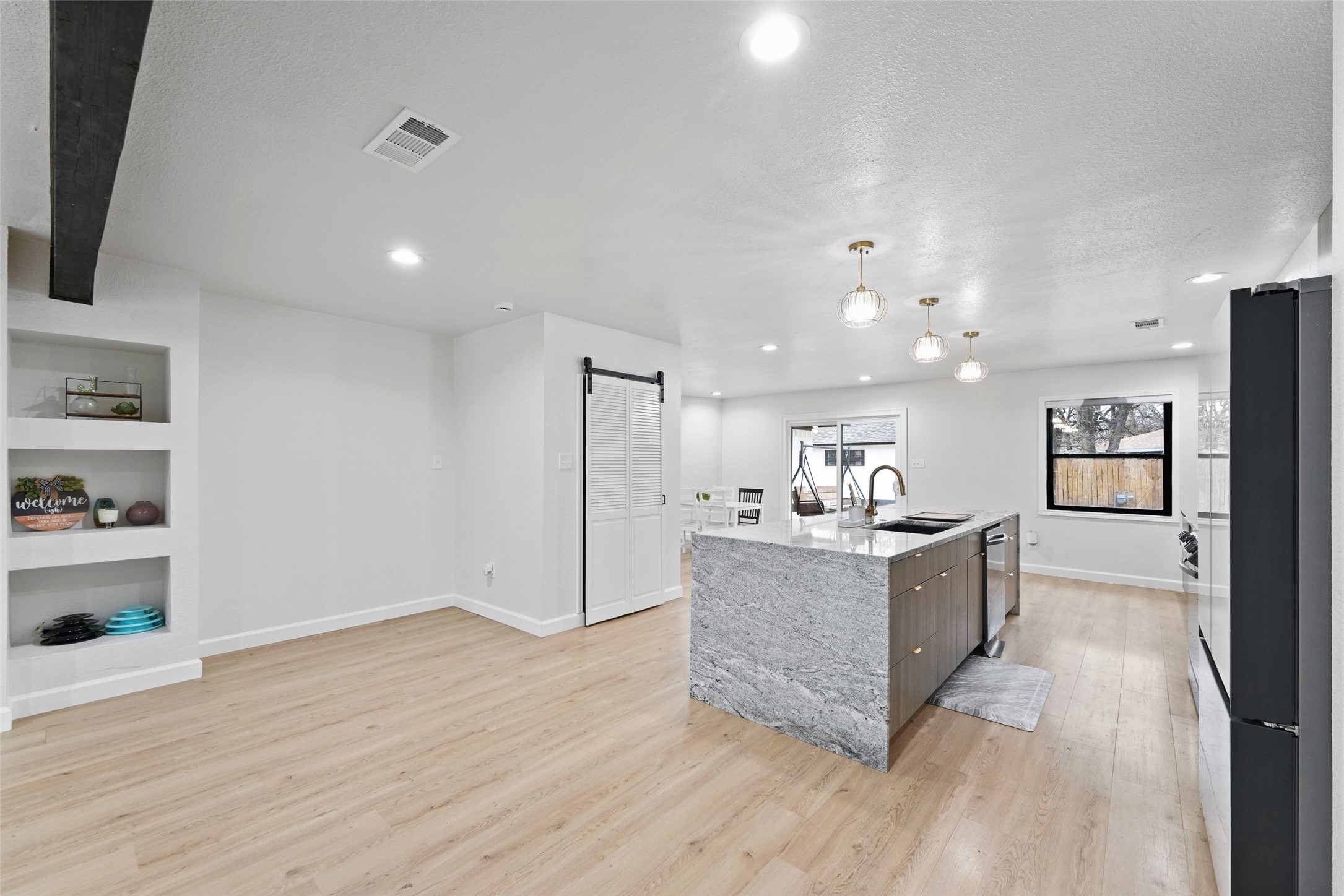 7540 Gayglen Drive Dallas TX 75217