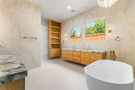 11947 Quincy Lane Dallas TX 75230